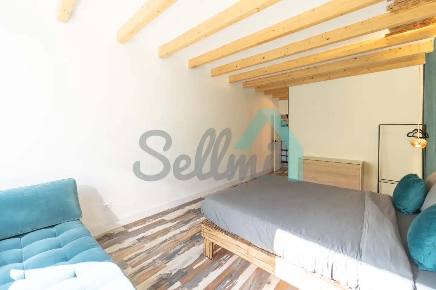 Piso de 200 m² en Mieres