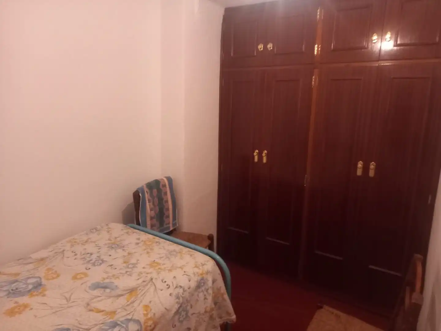 House 182 m² in El Burgo