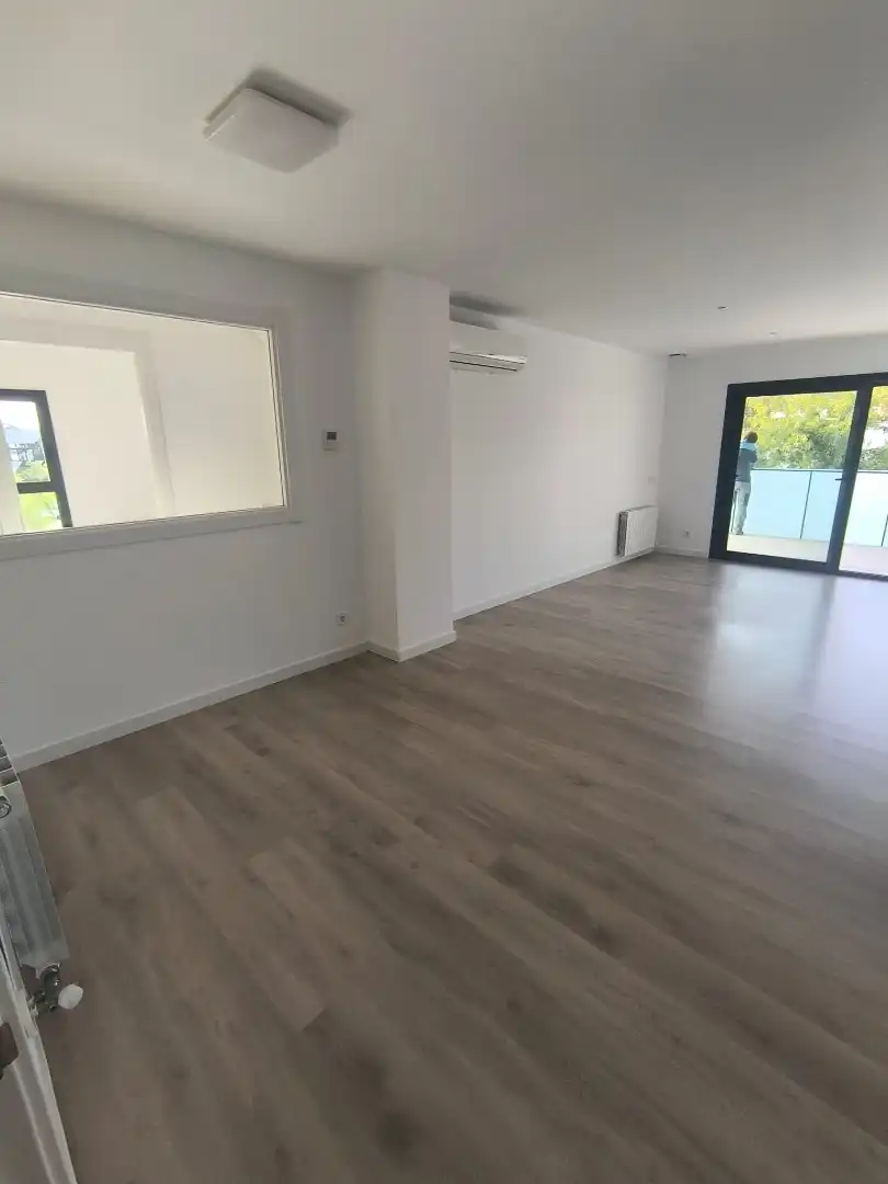 Flat 100 m² in Vilablareix