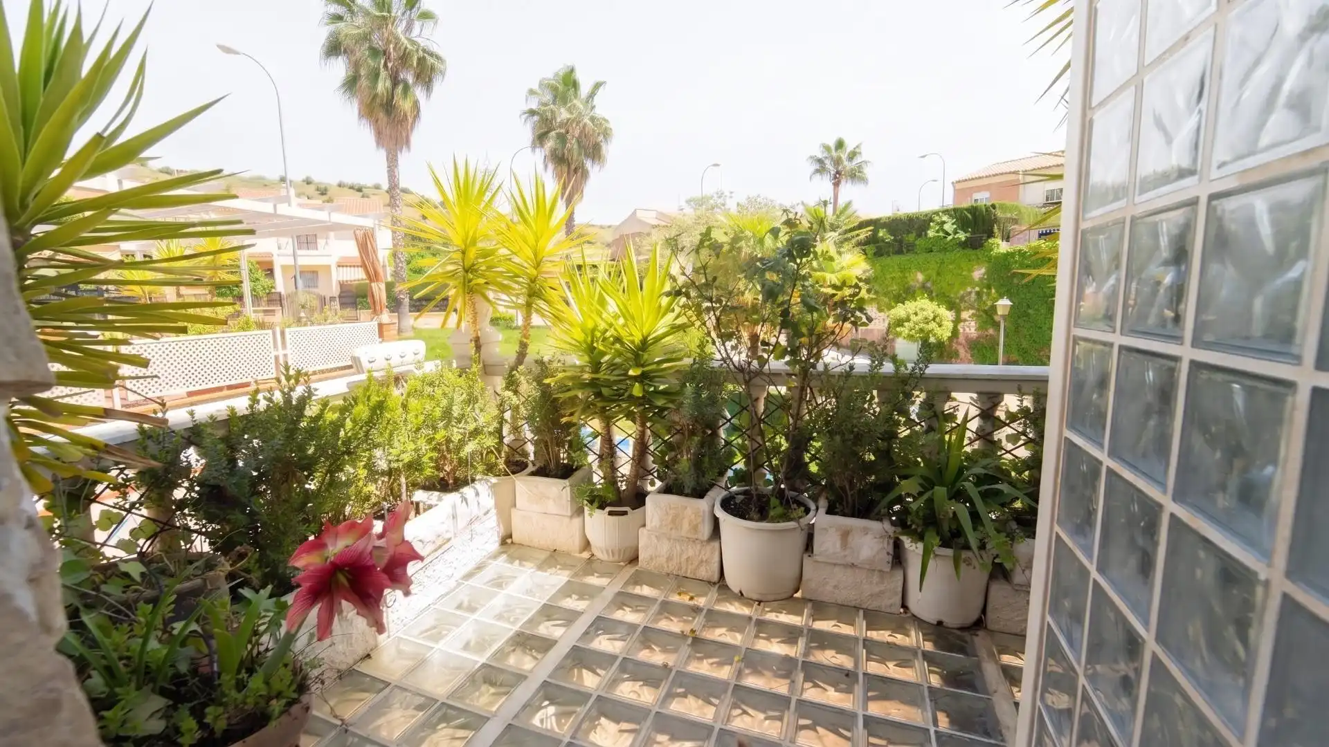 Piso de 350 m² en Huétor Vega