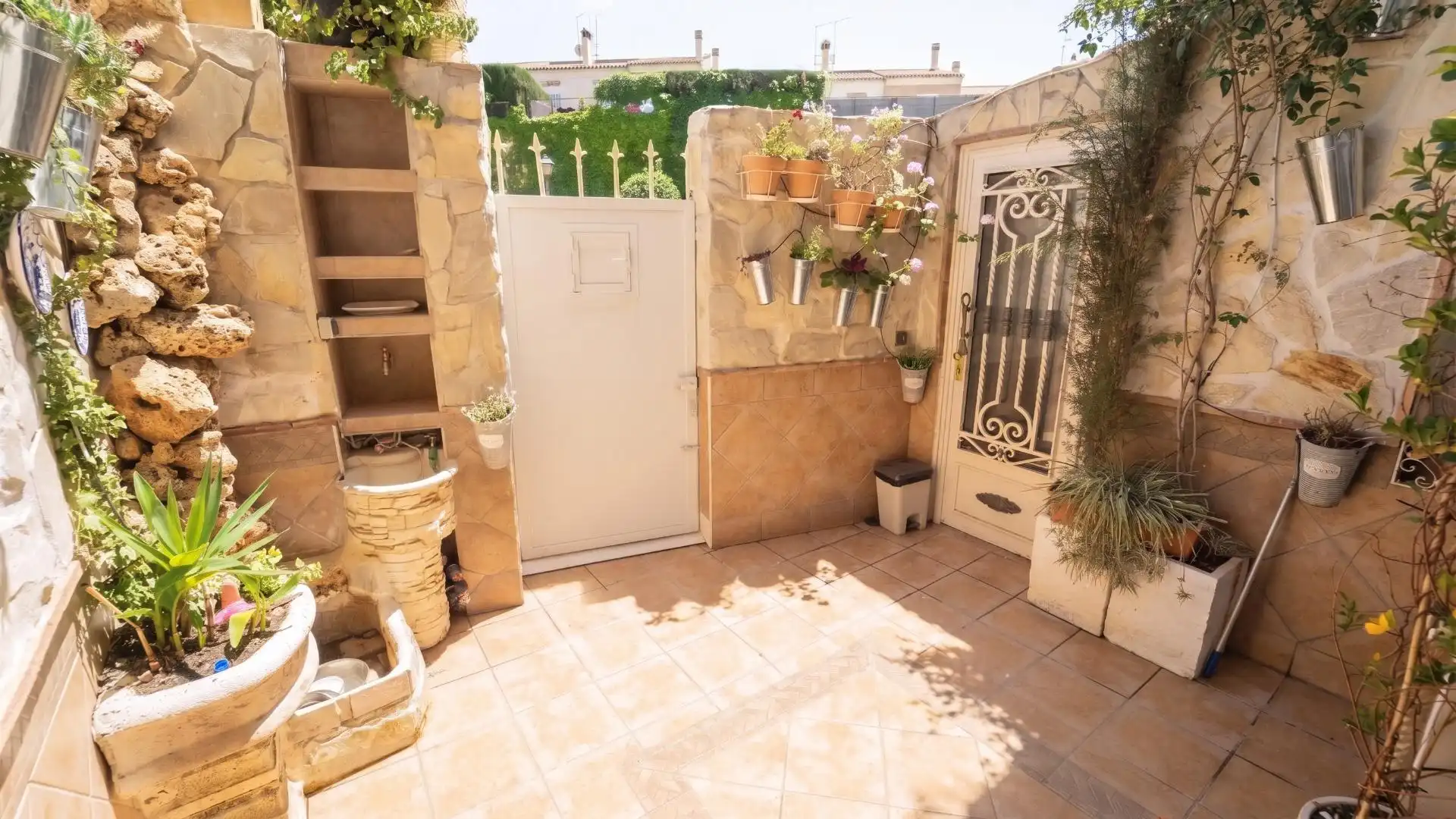 Piso de 350 m² en Huétor Vega