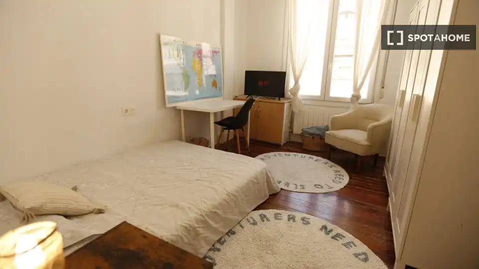Habitación 138 m², Bilbao