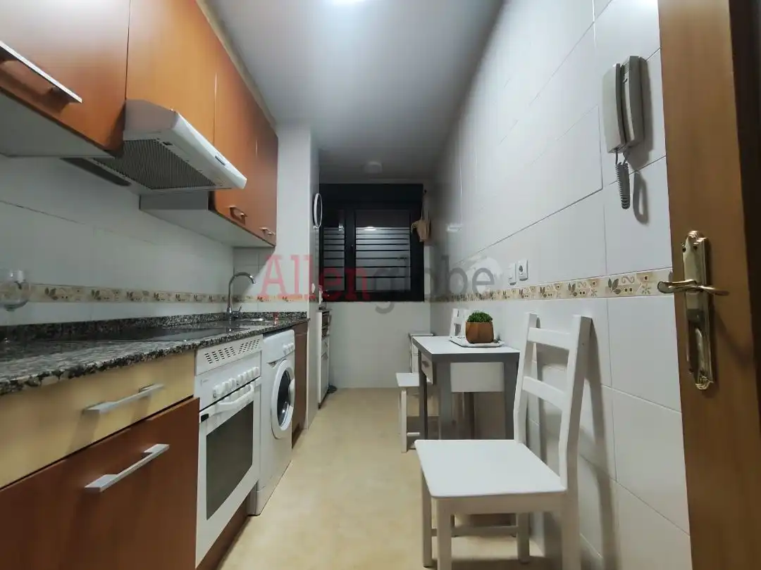 Flat 63 m² in Oviedo