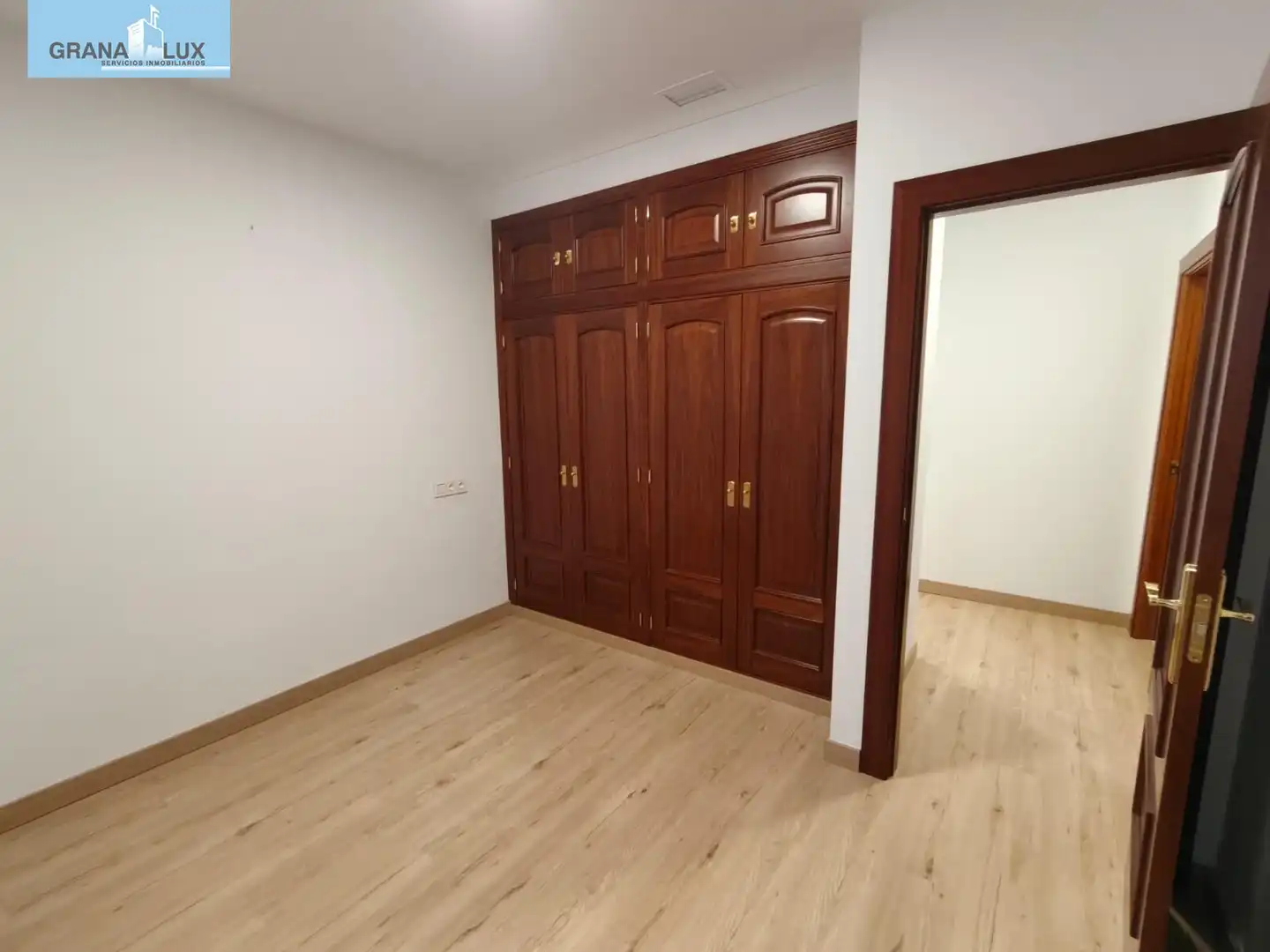 Piso de 90 m² en Granada