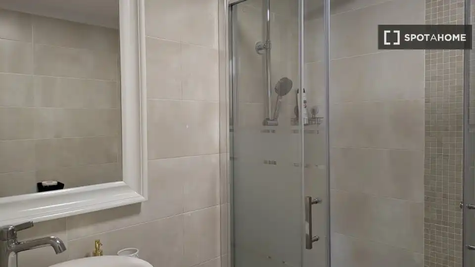 Habitación 90 m², Málaga