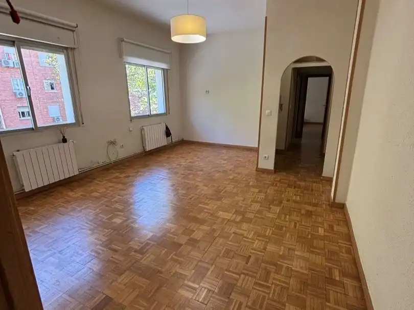 Wohnung 79 m² in Madrid