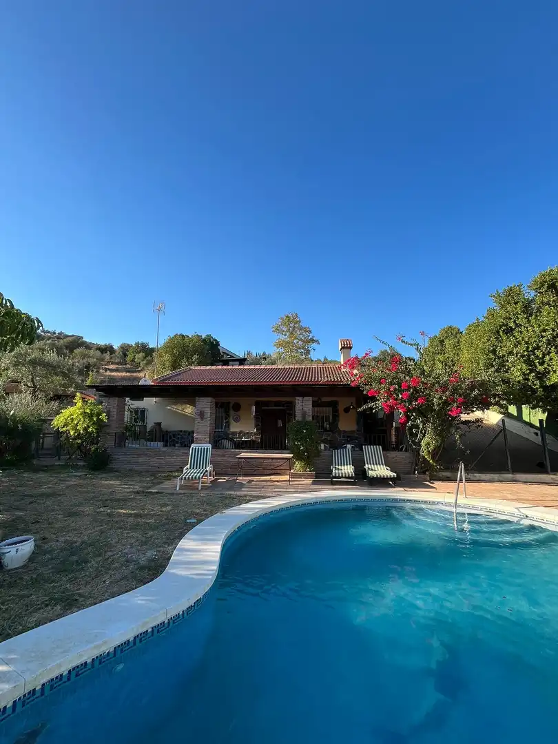 Casa de 110 m² en Tolox