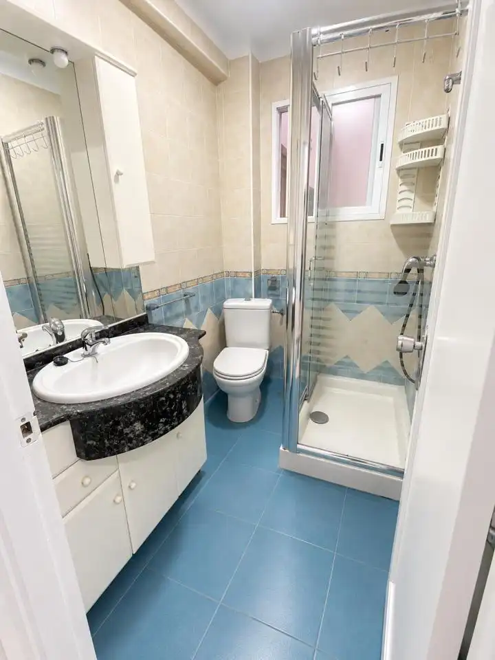 Piso de 90 m² en Granada