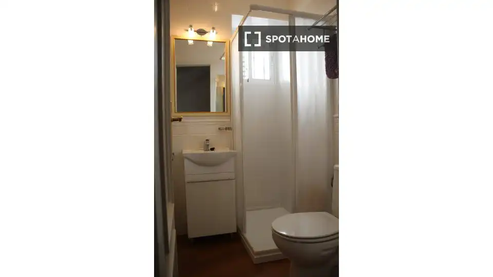 Habitación 82 m², Córdoba