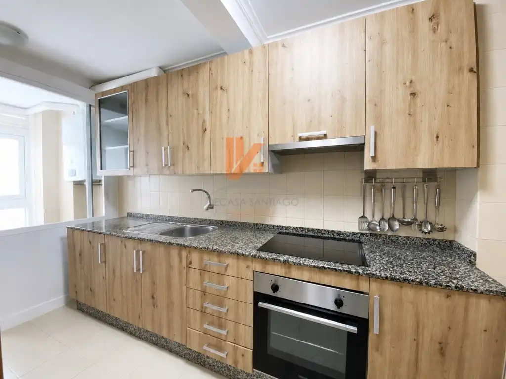 Piso de 85 m² en Santiago de Compostela