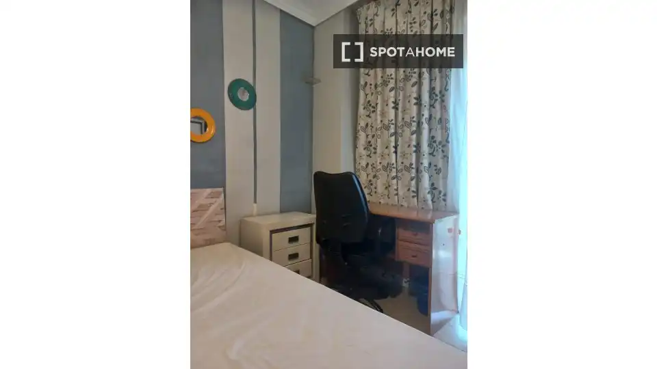 Habitación 138 m², Córdoba