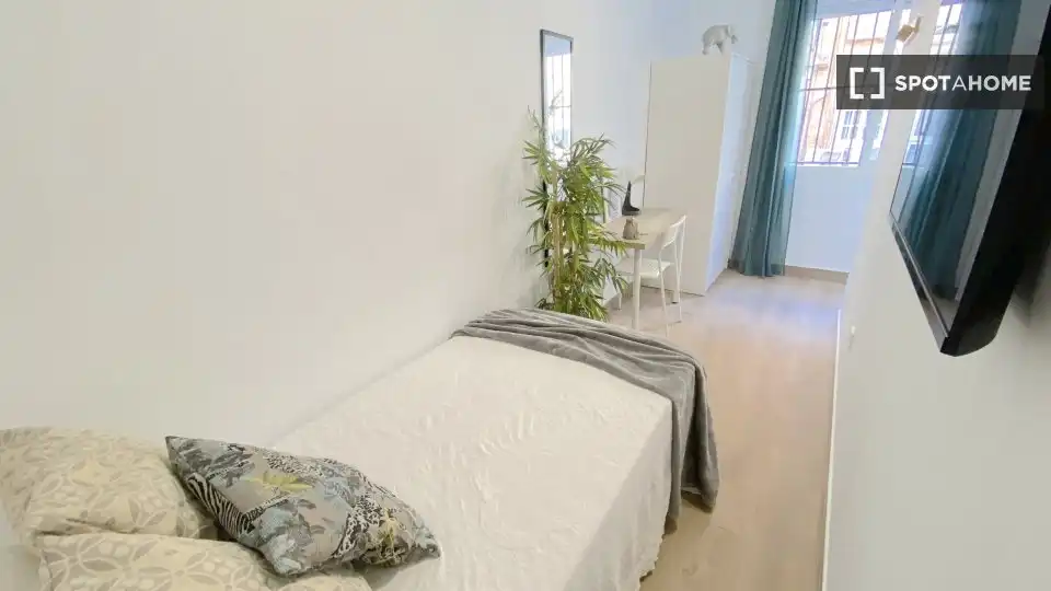 Habitación 230 m², Sevilla