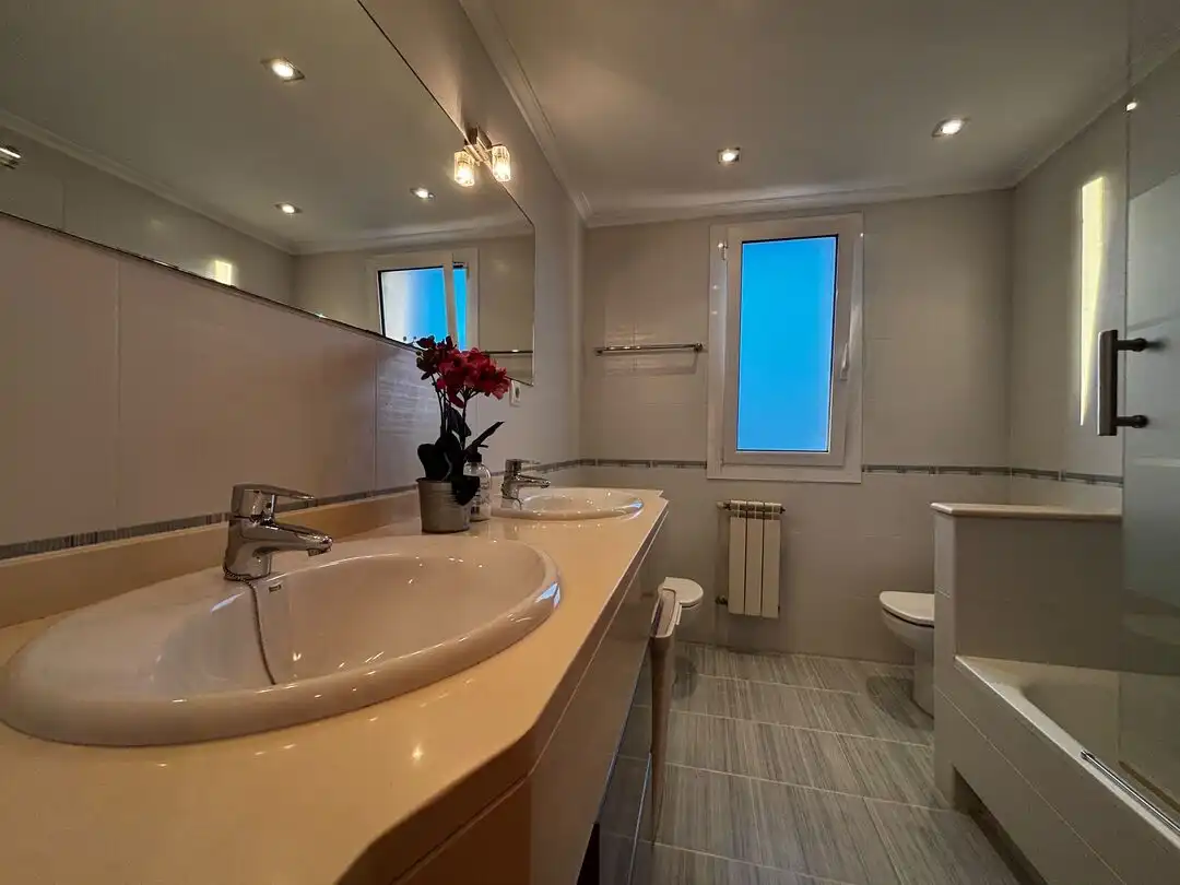 Piso de 90 m² en Santander