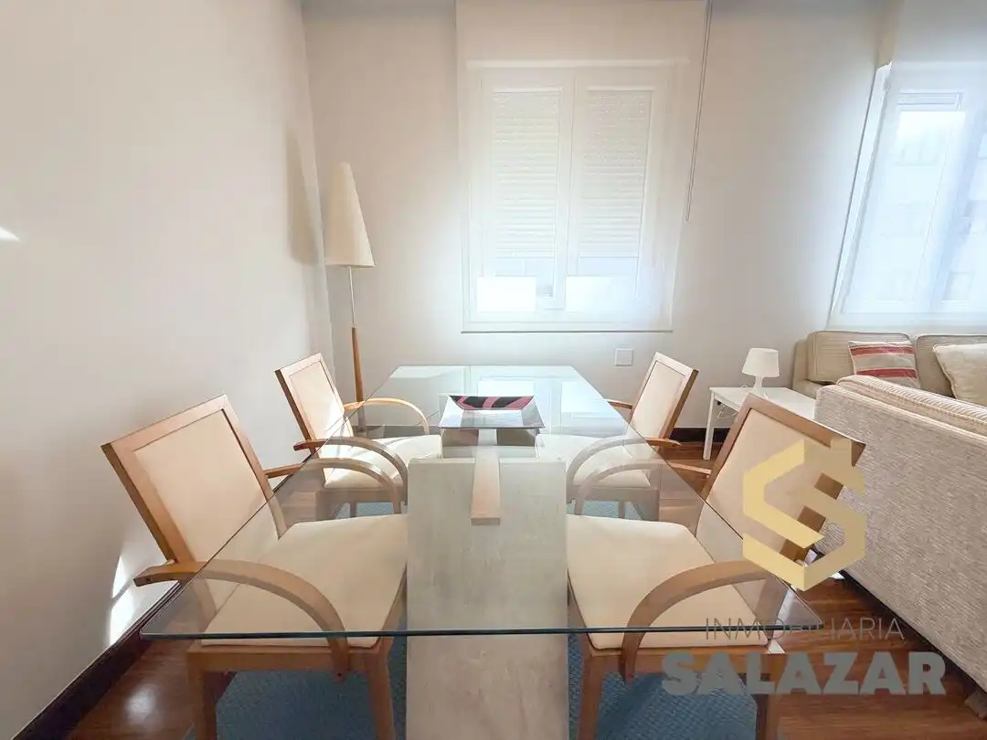 Piso de 85 m² en Bilbao