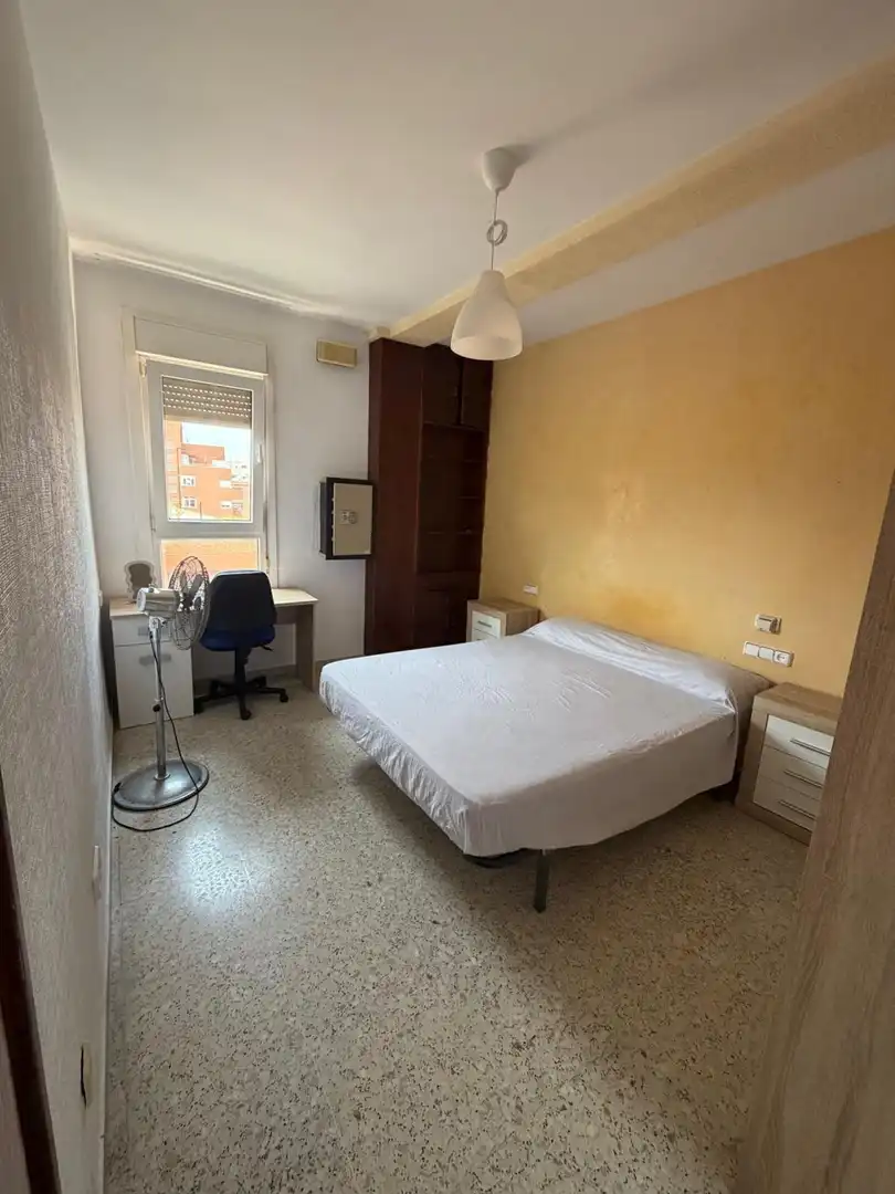 Piso de 110 m² en Almería
