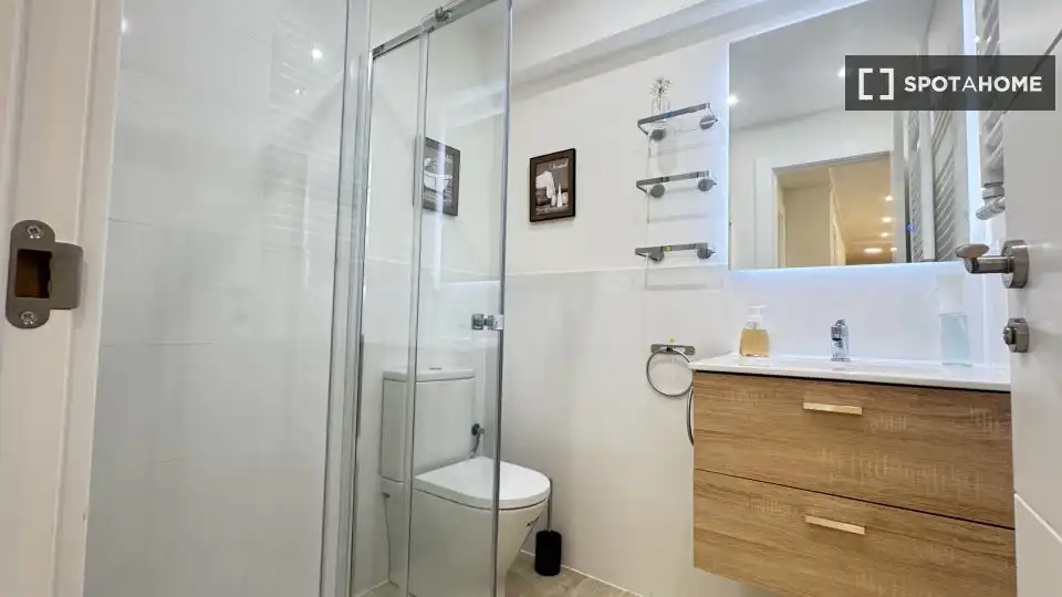 Habitación 104 m², Bilbao