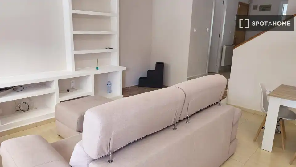 Habitación 253 m², Alicante