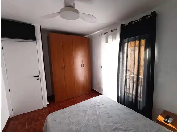Piso de 100 m² en Linares