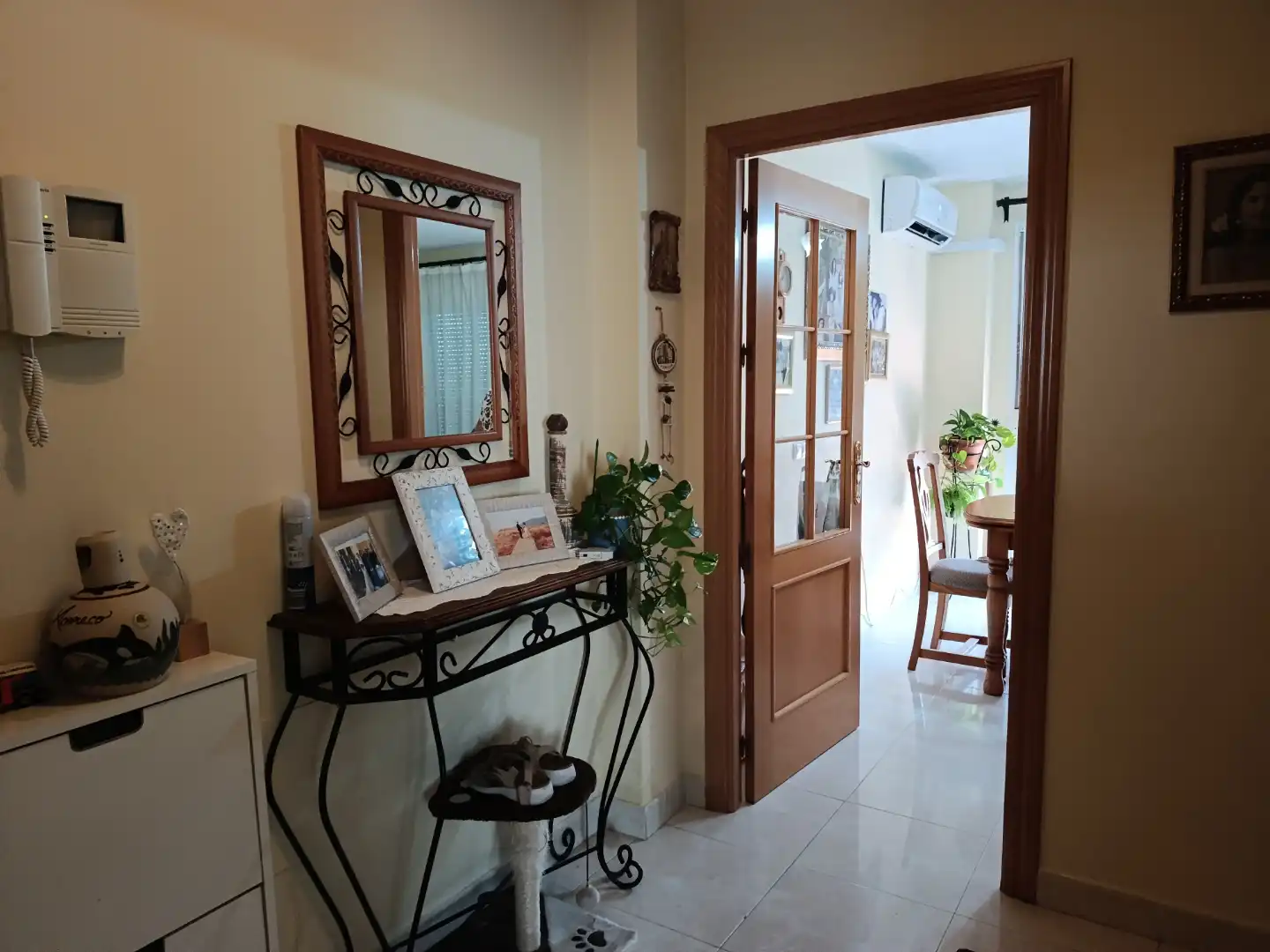 Habitació de lloguer, Algesires