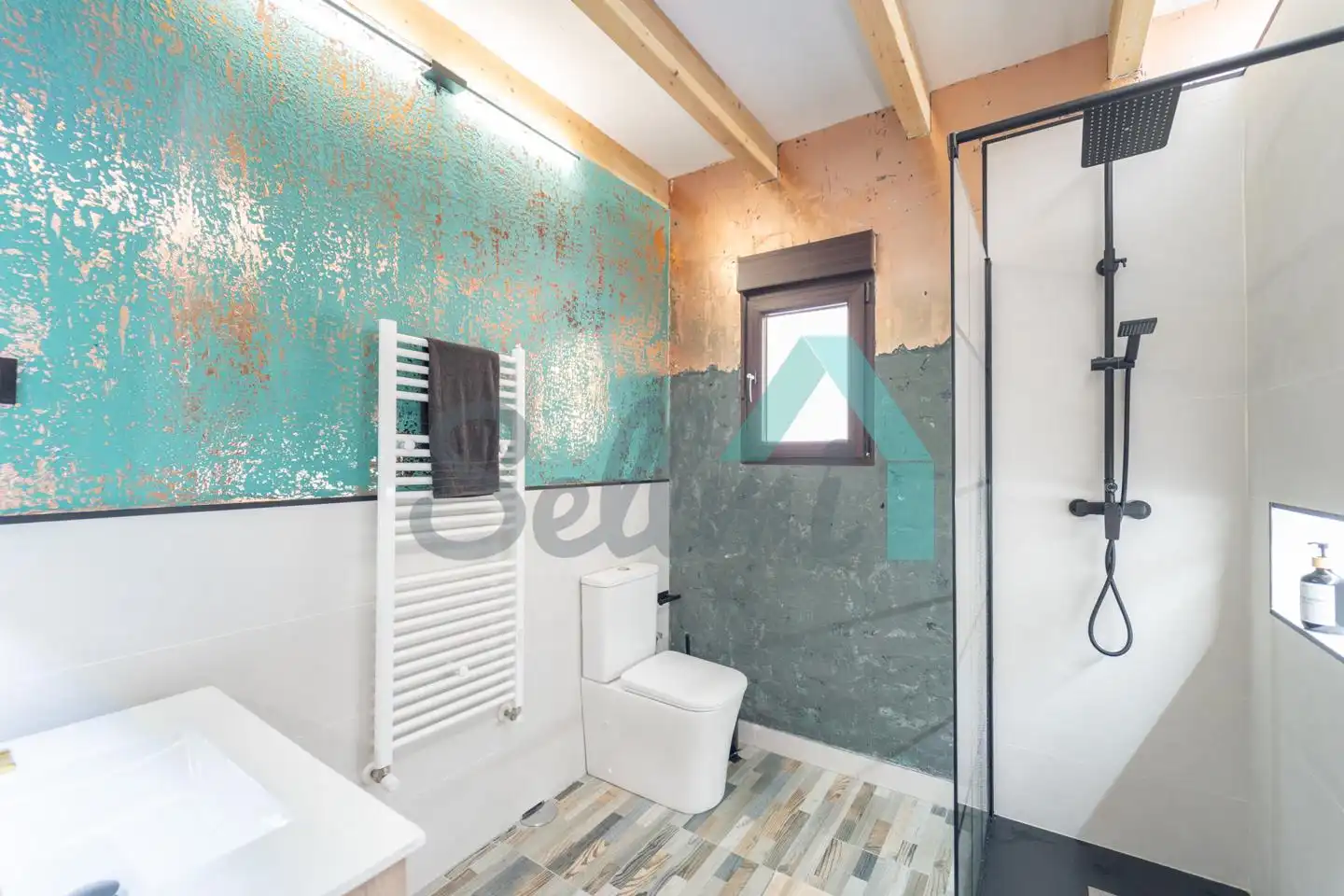 Piso de 200 m² en Mieres