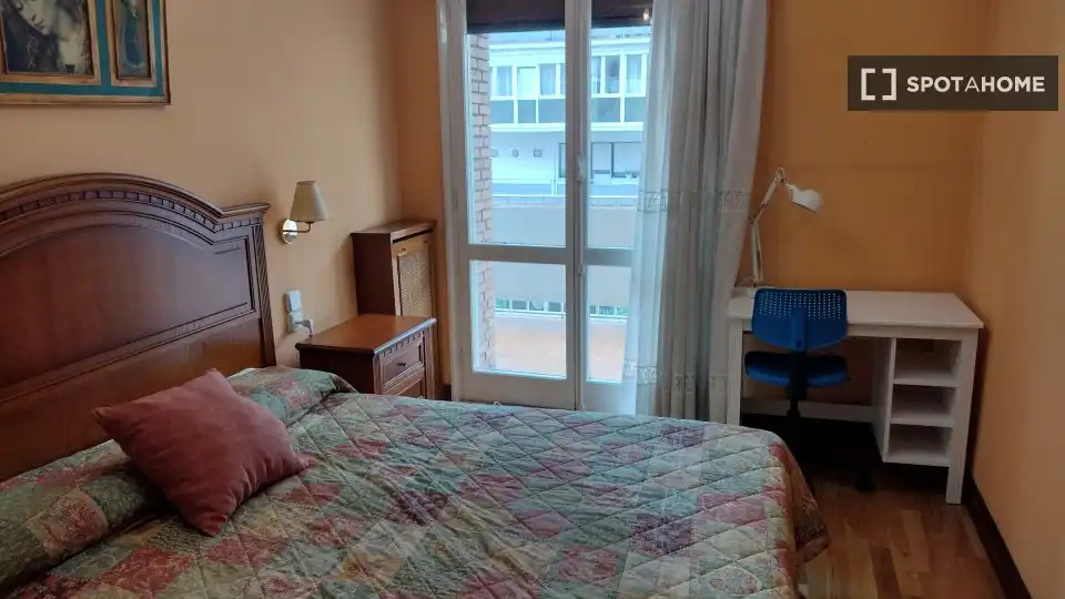 Habitación 104 m², Bilbao