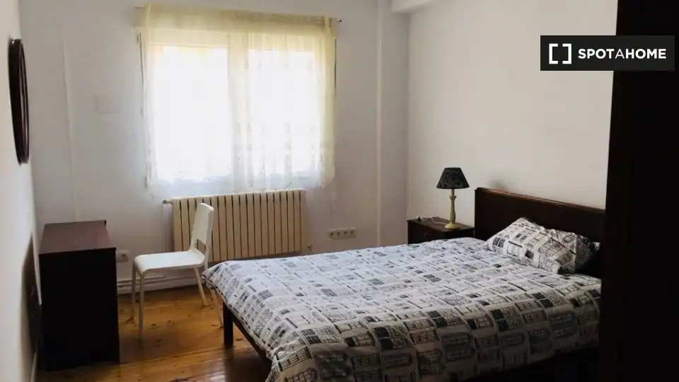 Habitación en alquiler, Pamplona