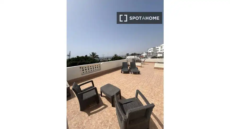 Habitación 69 m², Puerto del Rosario