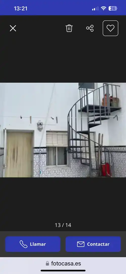 Piso de 100 m² en Llerena
