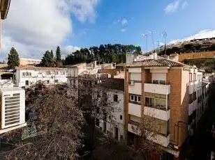Piso de 70 m² en Granada