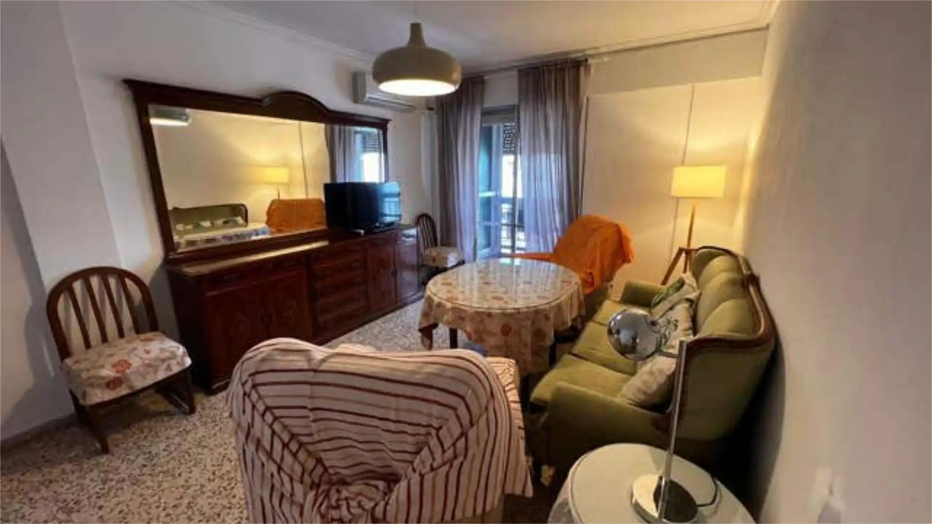 Habitación 80 m², Sevilla