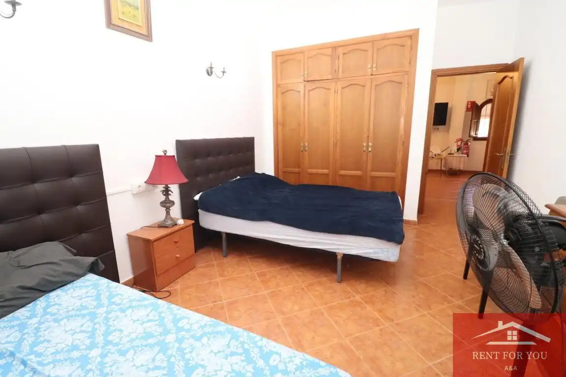 Casa de 110 m² en Alozaina
