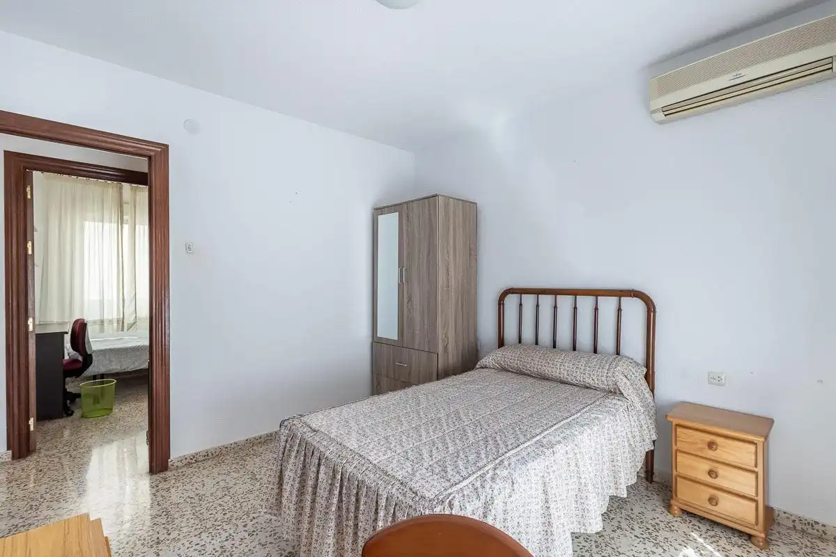 Piso de 89 m² en Granada