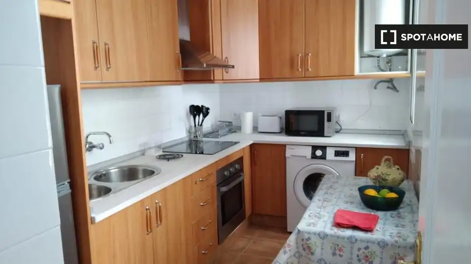 Habitación 104 m², Almería