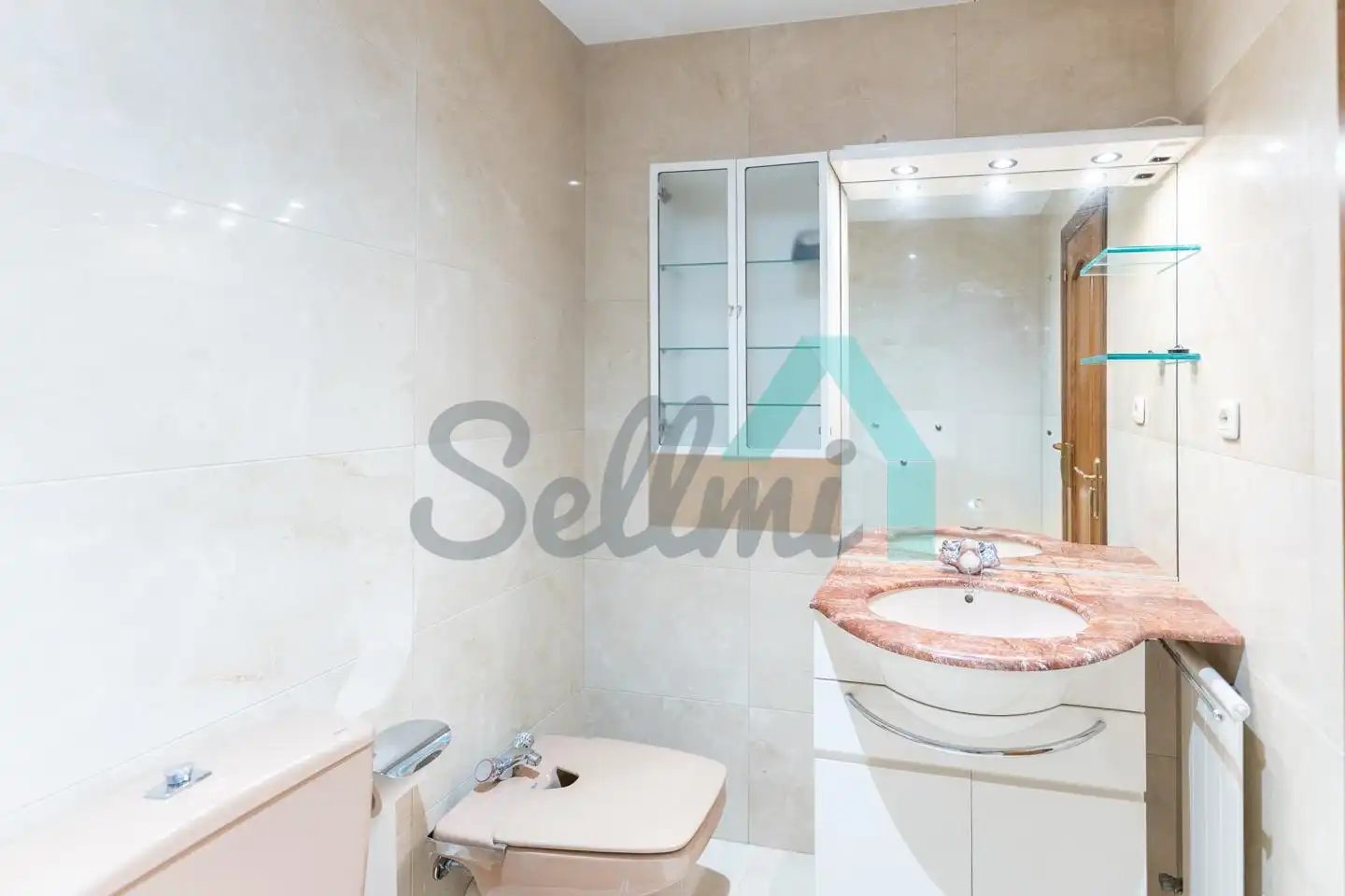 Piso de 132 m² en Oviedo