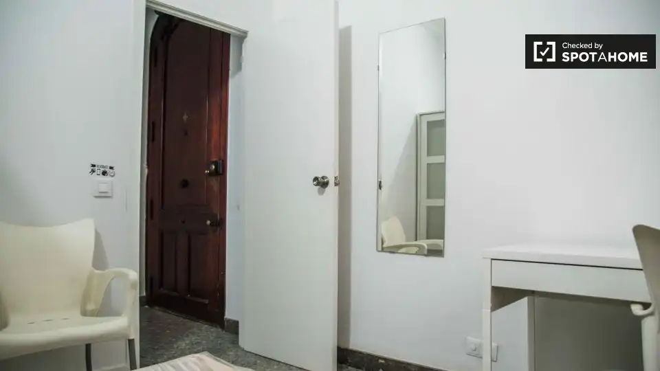 Habitación 300 m², Valencia