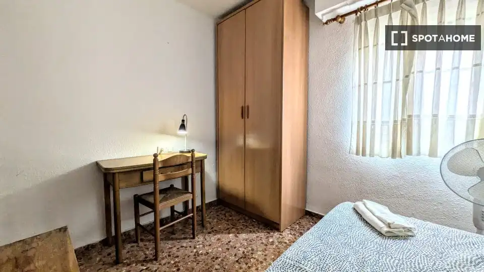 Habitació de lloguer, Montcada