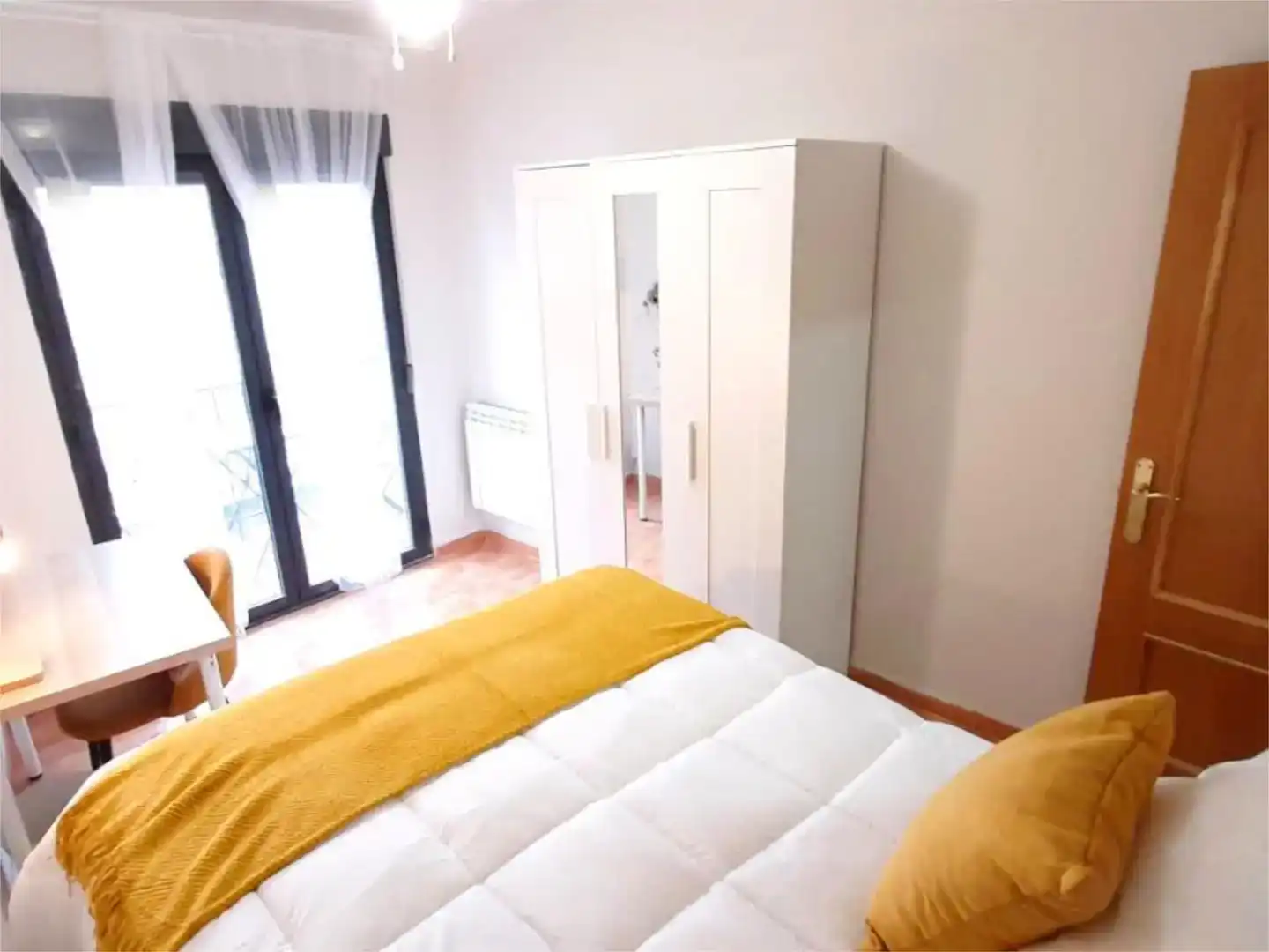 Habitación 85 m², León