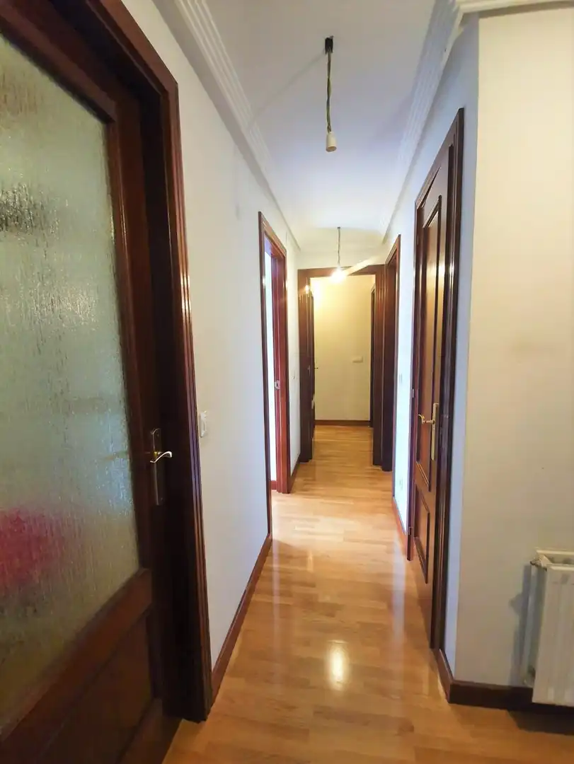 Wohnung 82 m² in Oviedo