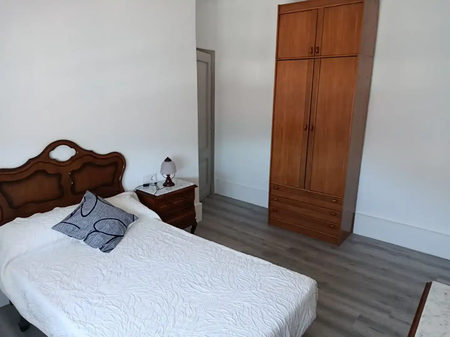Piso de 85 m² en Ourense