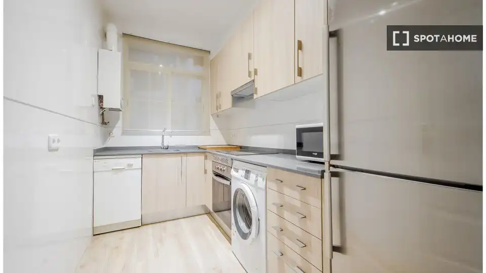 Habitación 800 m², Madrid