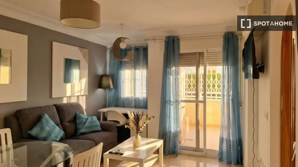 Habitación 58 m², Dénia