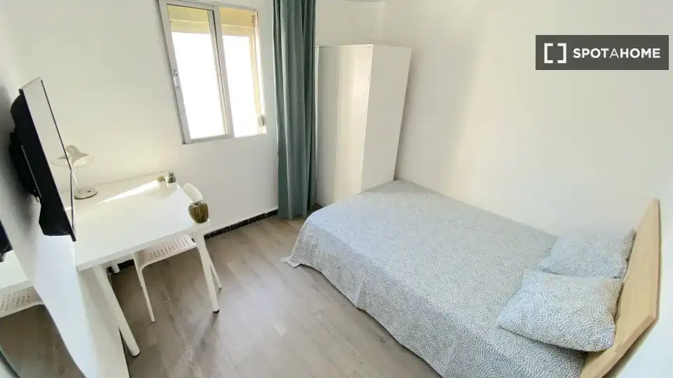 Habitación 86 m², Sevilla
