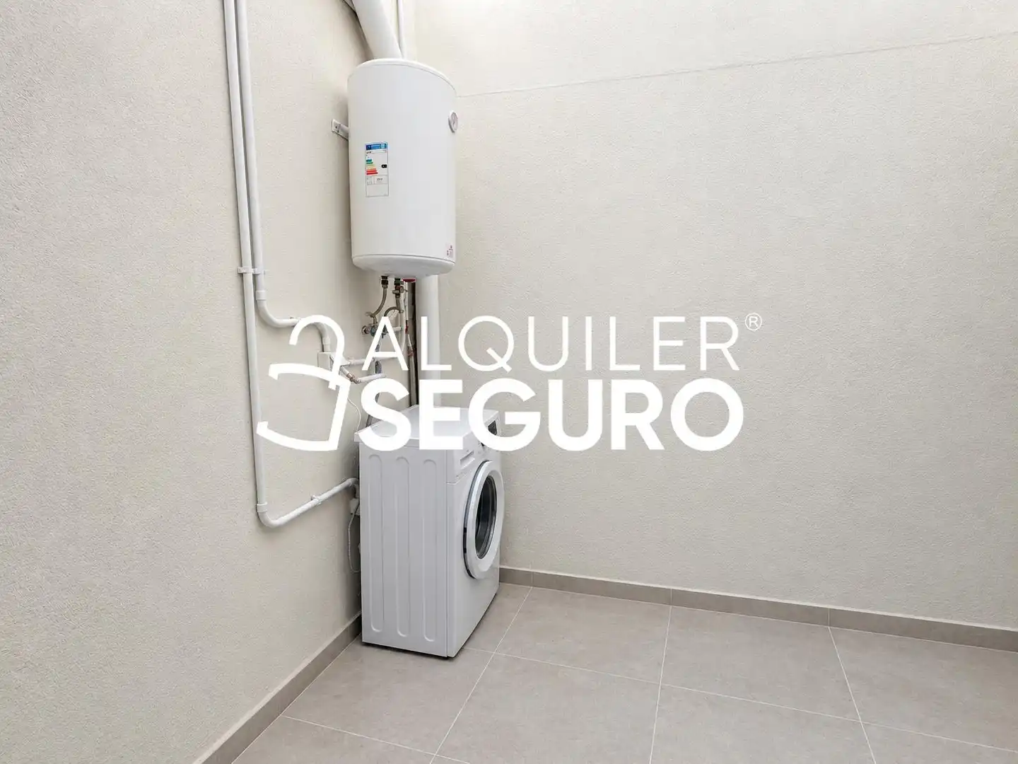 Piso de 70 m² en Tomares