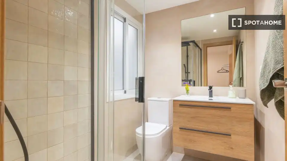Habitación 81 m², Málaga