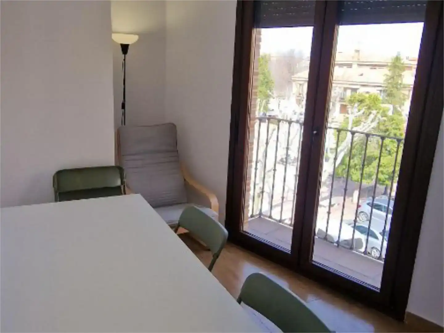 Habitación 85 m², Argés