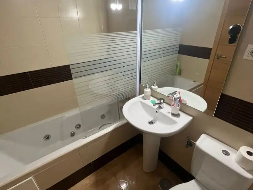 Pis de 76 m² a Yeles