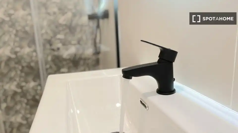 Habitación 200 m², Sevilla
