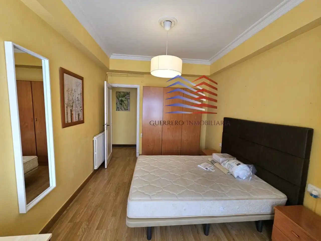 Piso de 100 m² en Ourense