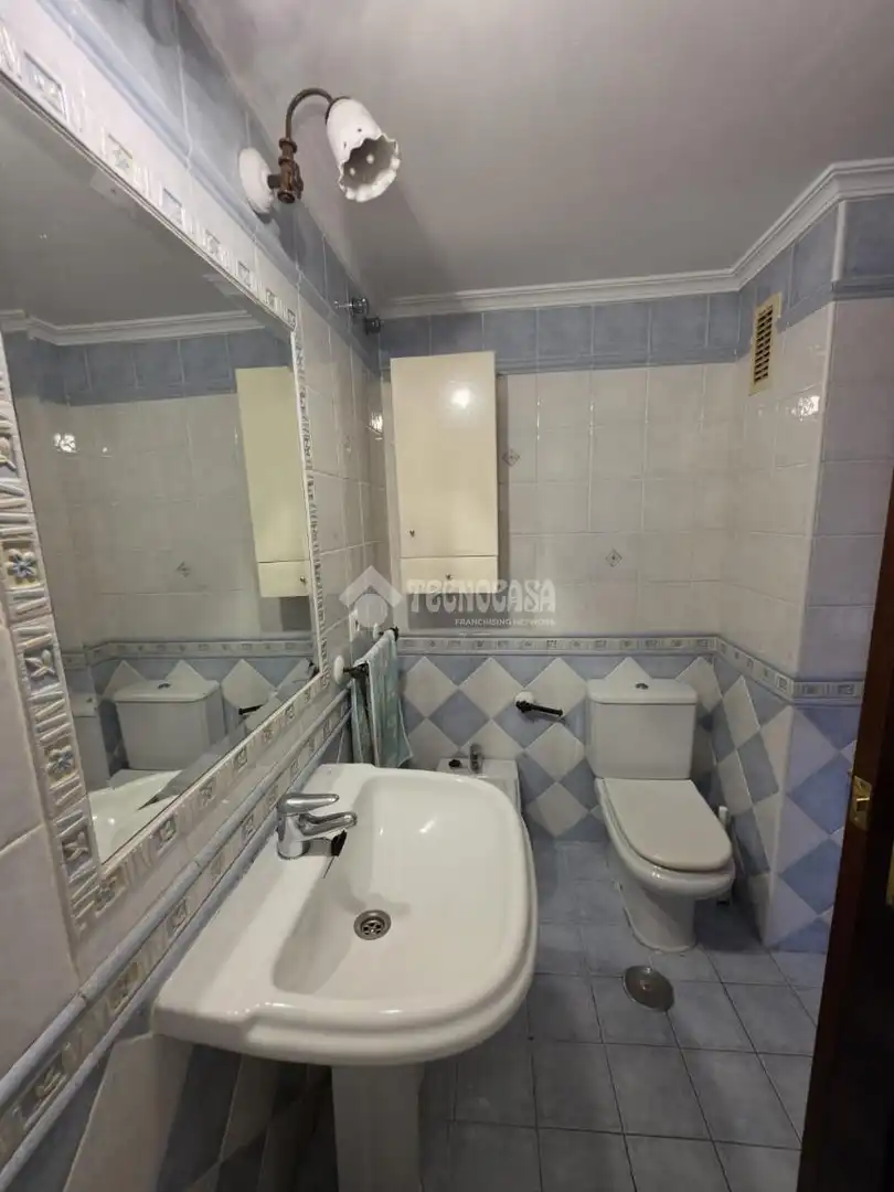 Piso de 90 m² en Sevilla