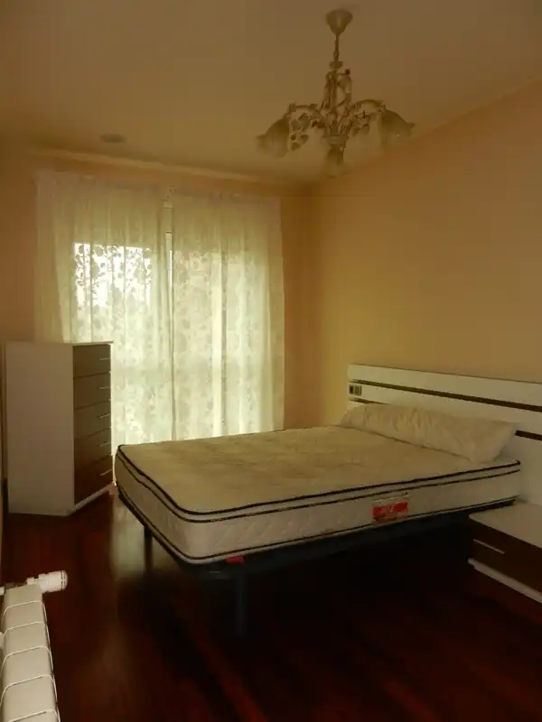 Piso de 65 m² en Lugo